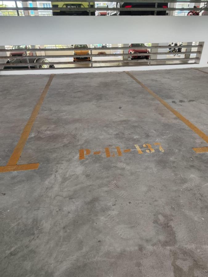 Putra 1 Pool Homestay Bandar Seri Putra Kampong Sungai Buah Extérieur photo